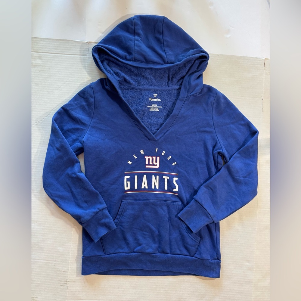 Fanatics New York Giants V Neck Pullover Sweatshirt Women’s size Small